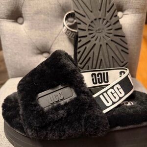 UGG Black Fluffy Sandals with Logo Strap